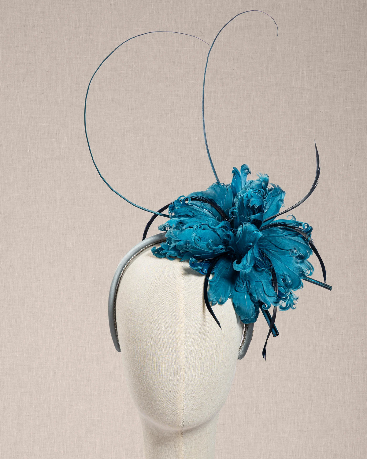 Cerchietto Couture “Saphir” con Piume Blu