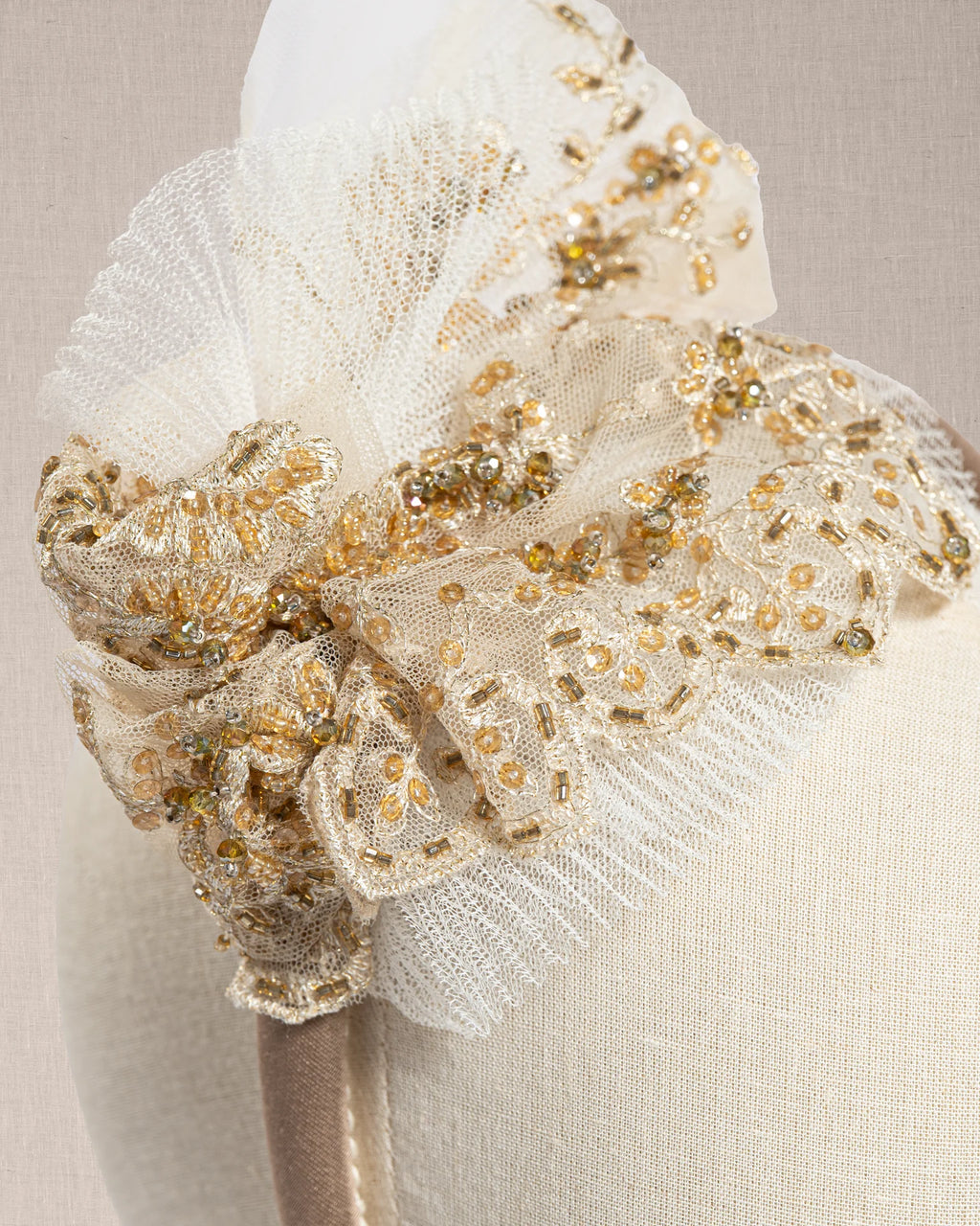 Cerchietto “Nuage De Vanille”  Tulle Plissé e Cristalli