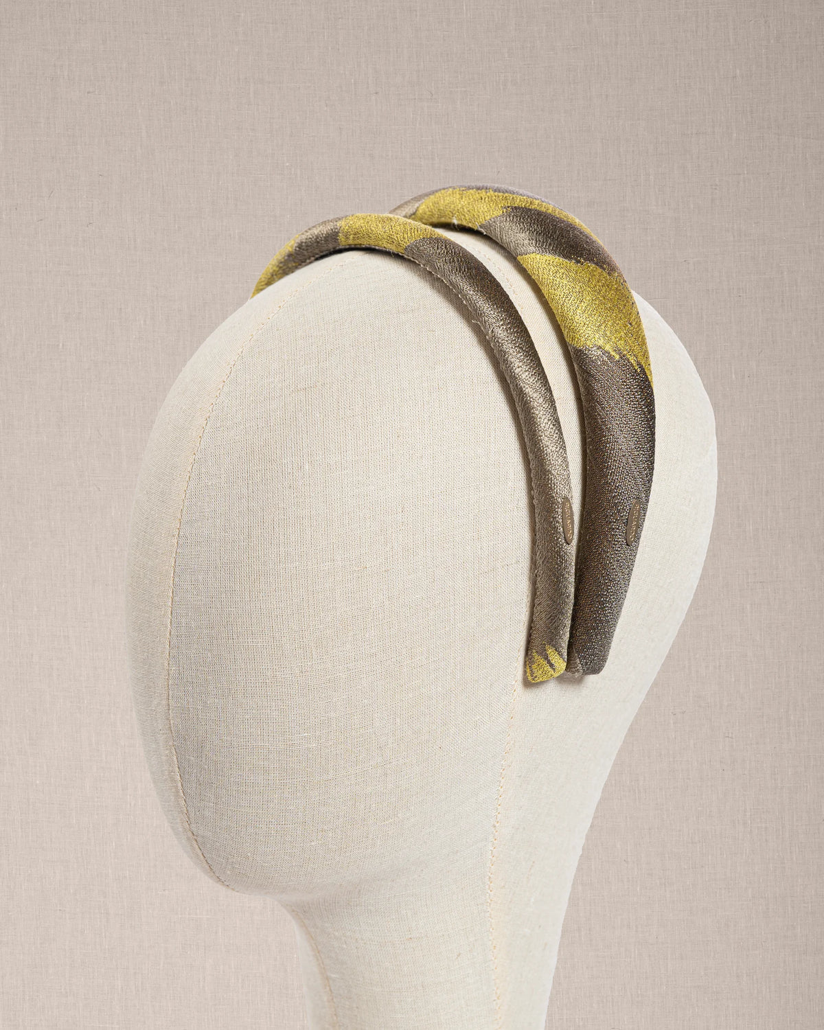 Cerchietto “Lime Couture” in Shantung Verde Lime e Grigio Salvia