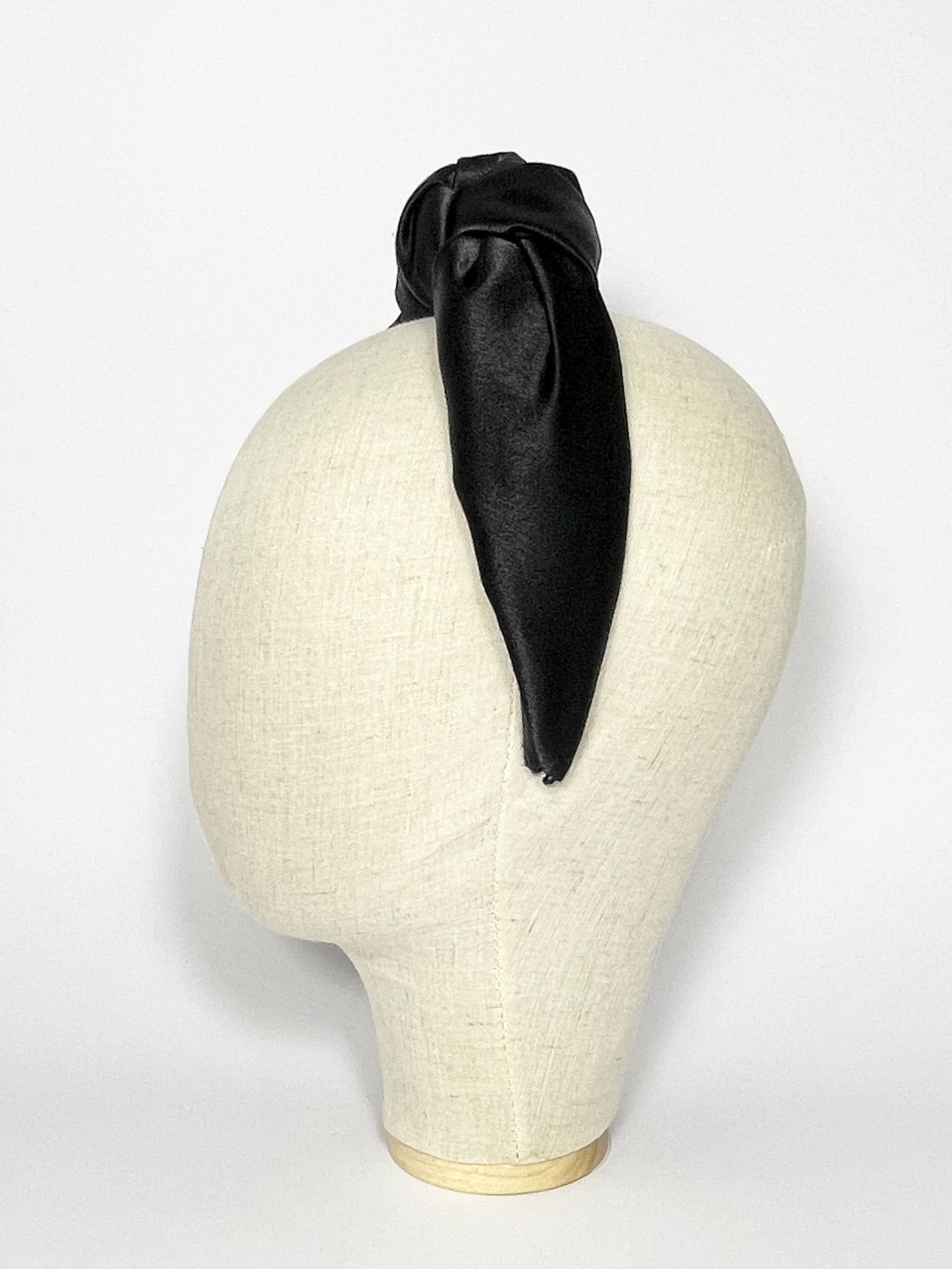 Nodo Nero Satin Lucido