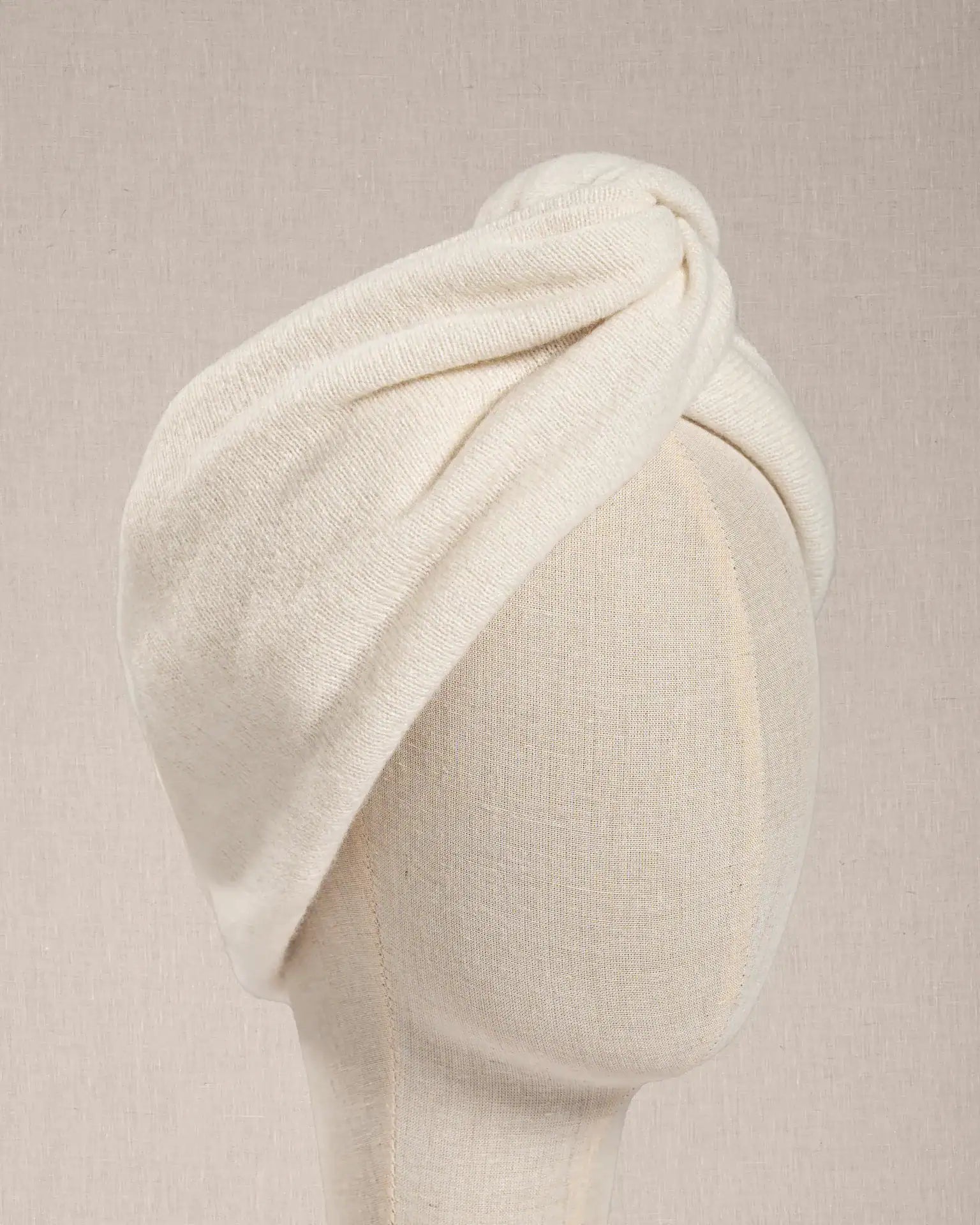 Fascia Cashmere Bianca