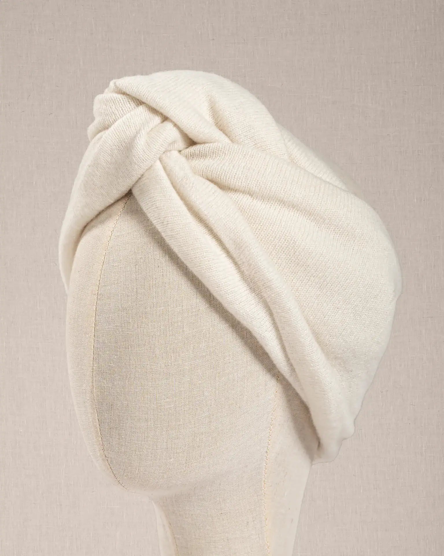 Fascia Cashmere Bianca