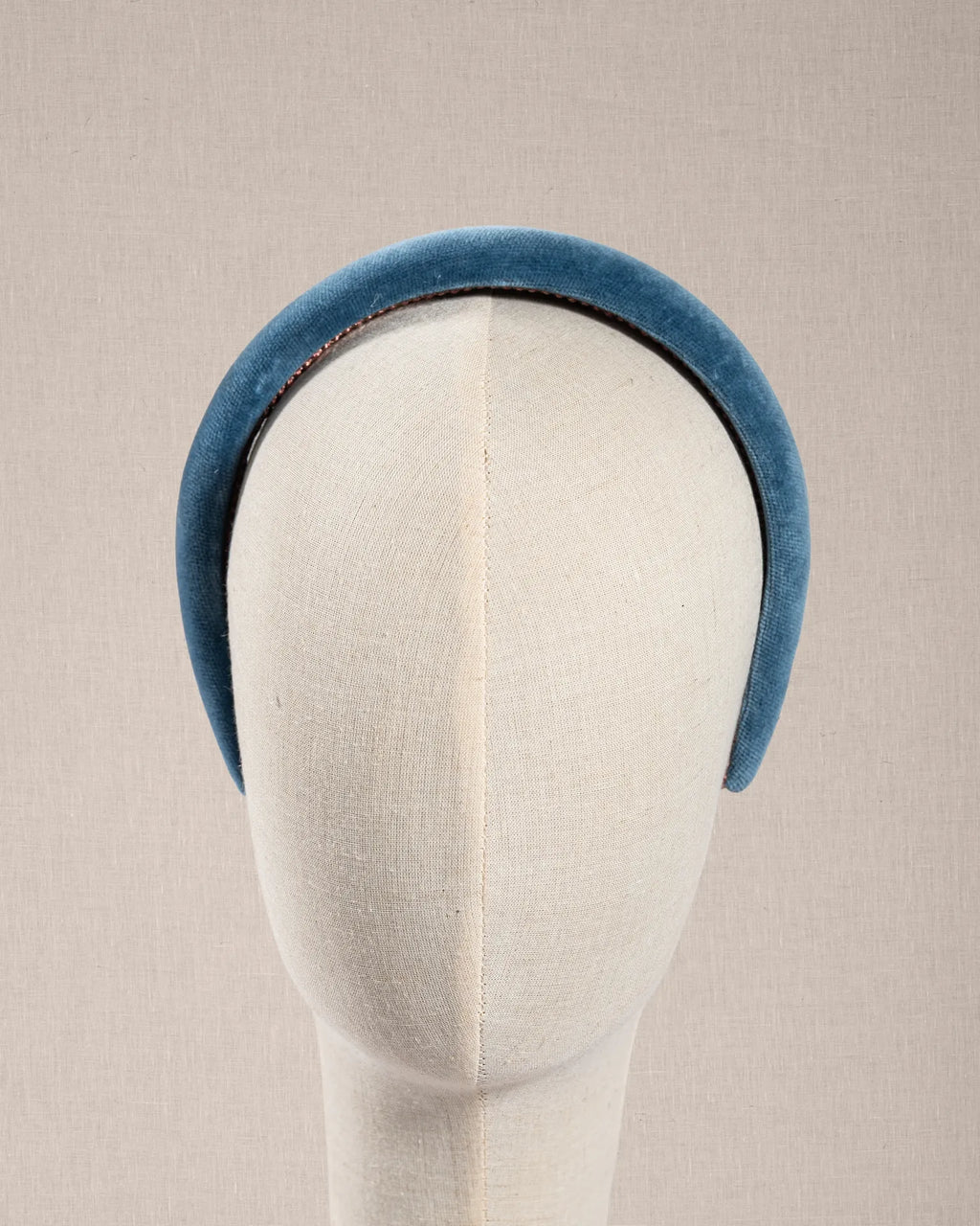 Cerchietto Alma in Velluto Azzurro Polvere