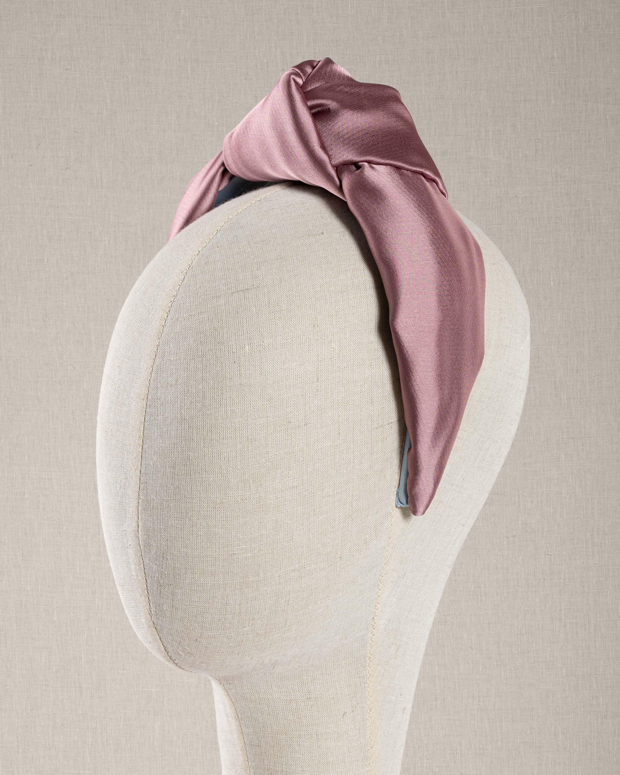 Nodo Satin Rosa interno azzurro
