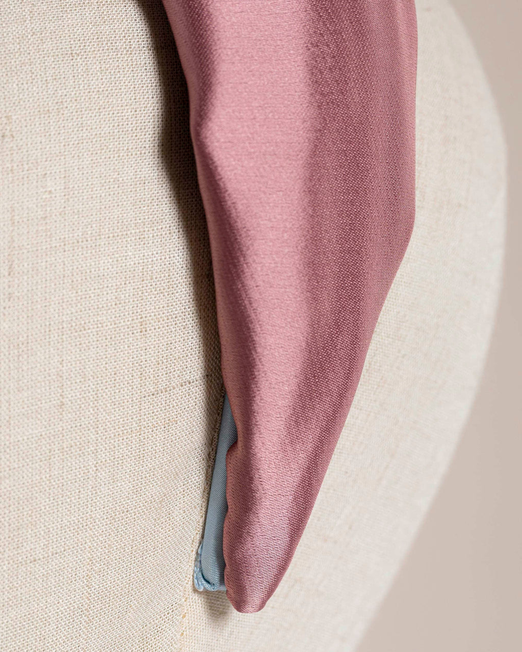 Nodo Satin Rosa interno azzurro