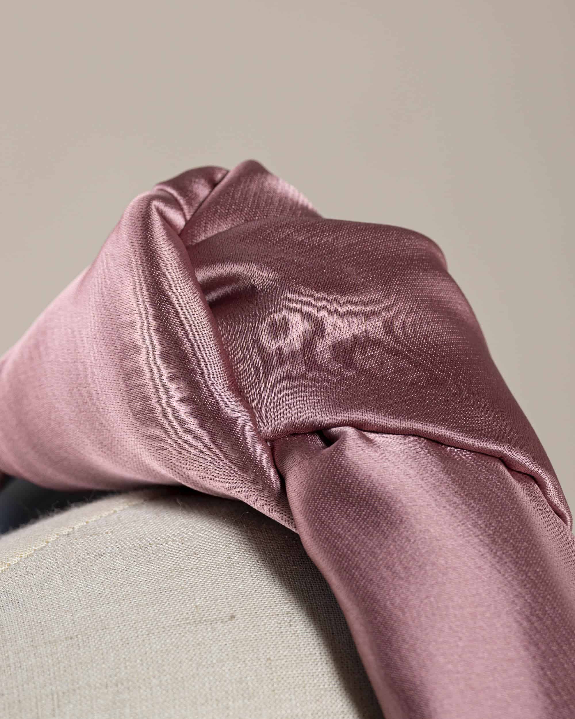 Nodo Satin Rosa interno azzurro