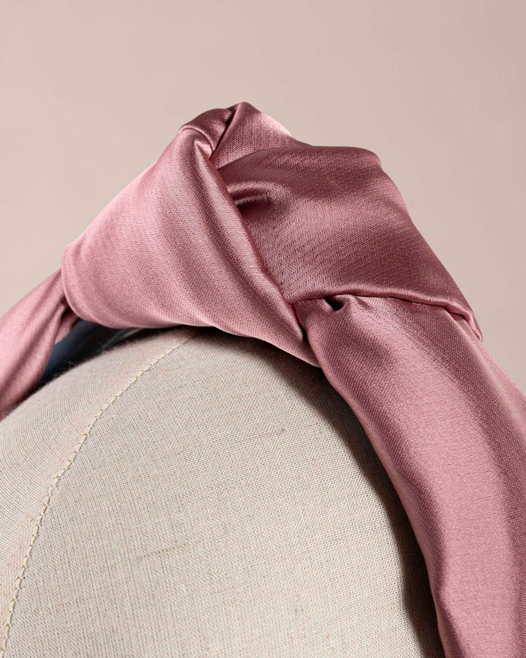 Nodo Satin Rosa interno azzurro