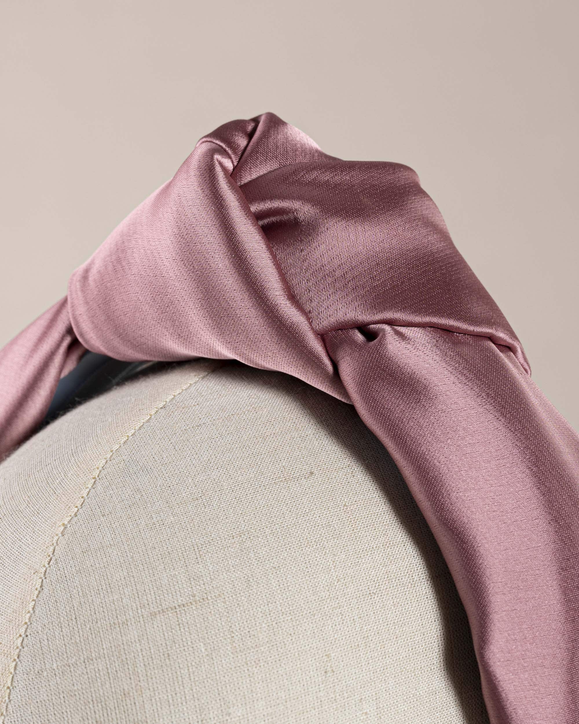 Nodo Satin Rosa interno azzurro