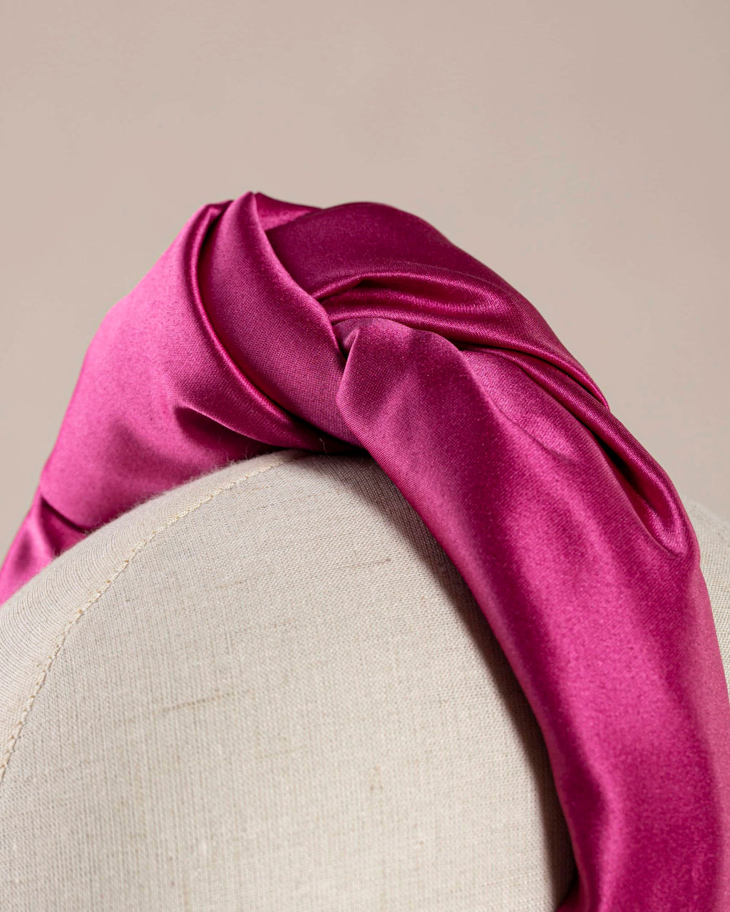 Nodo Satin Fuxia interno Rosa
