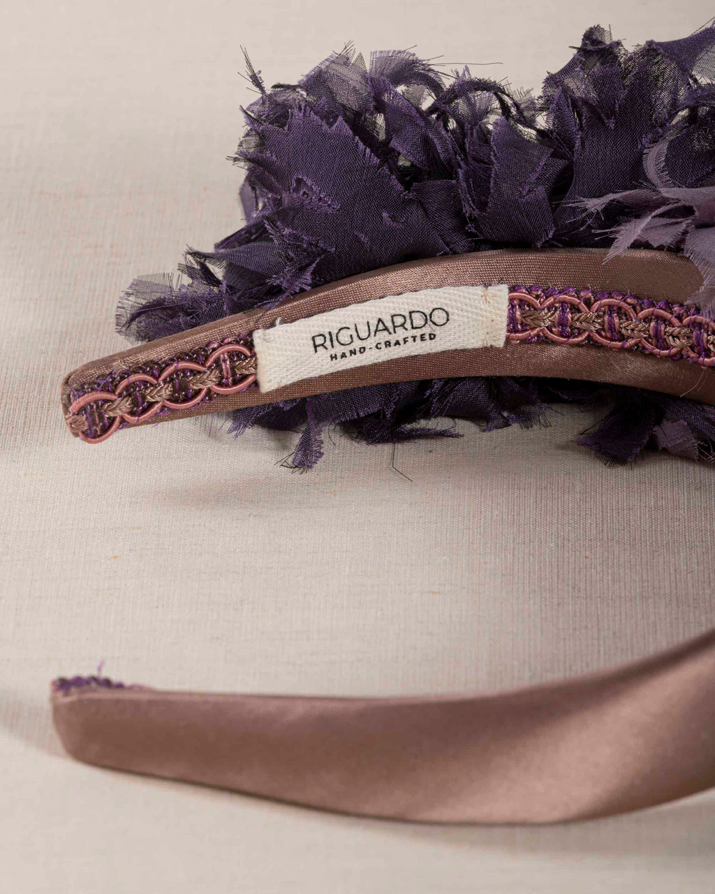 Trilogy di Chiffon di Sete Viola